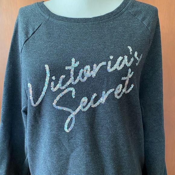 Sequined Victoria’s Secret sweatshirt - Picture 2 of 5